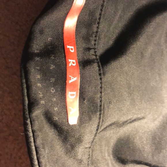 Prada Luna Rossa extreme - Picture 3 of 4